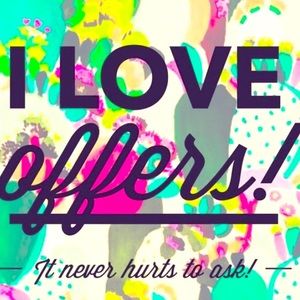 Thank you for visiting my closet !Shopping is fun!